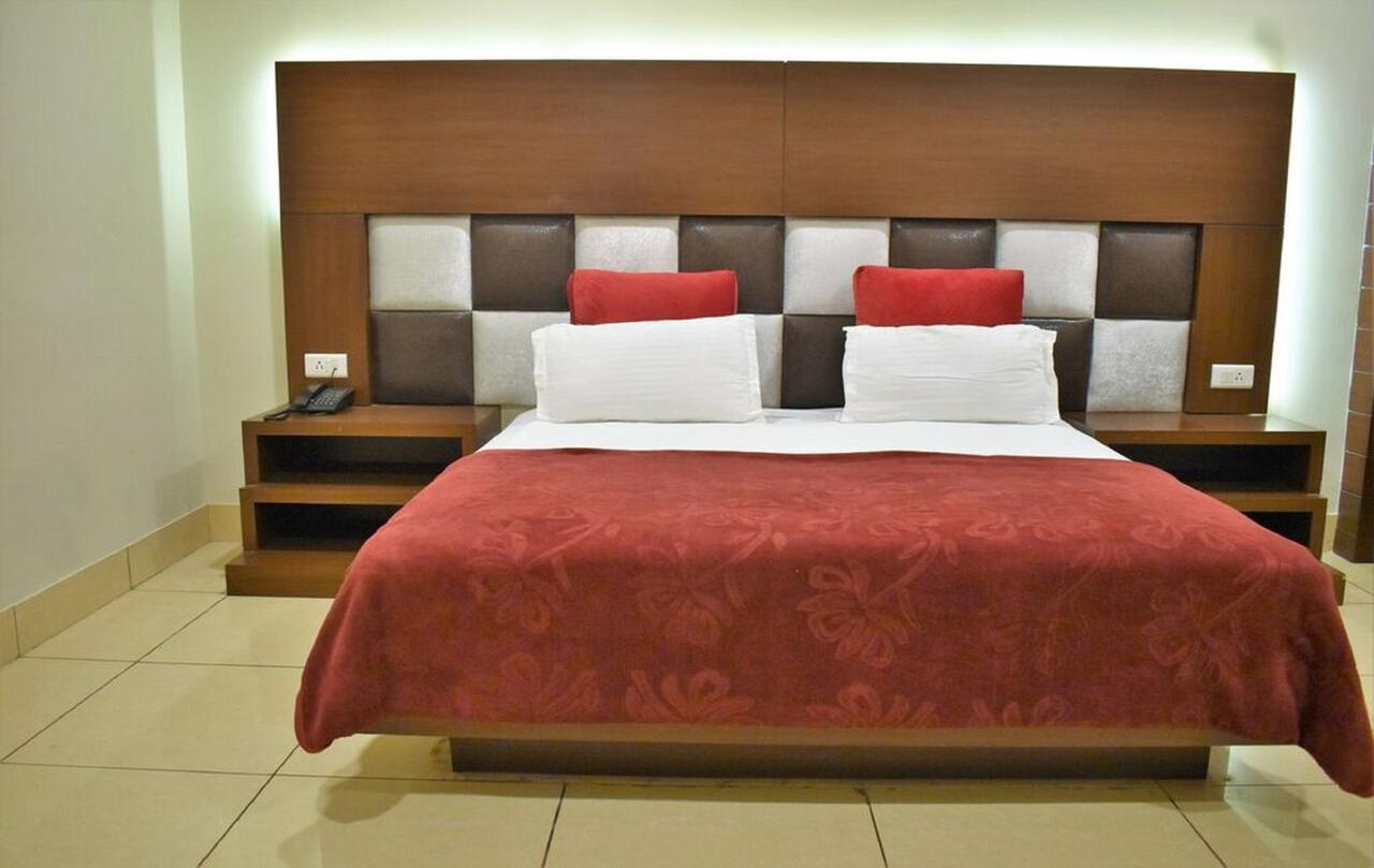 Hotel Ashish Continental Фагвара Екстер'єр фото